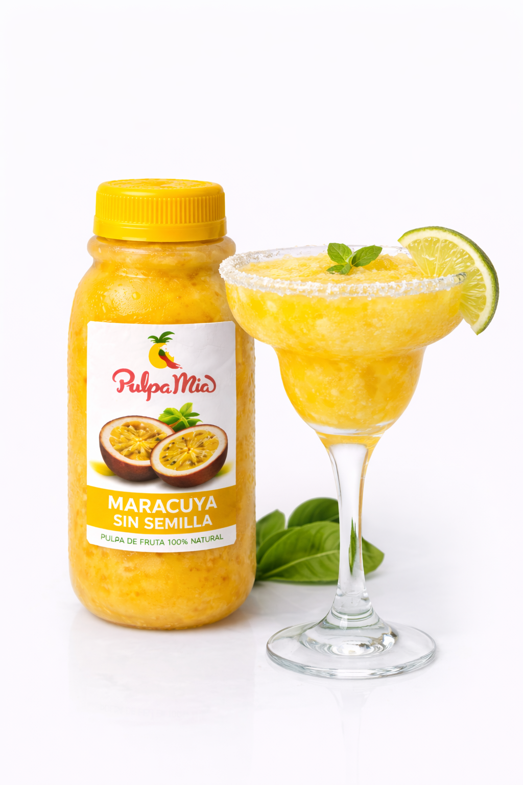 mezcalada y margarita de maracuya con pulpa pulpamia bebida tropical